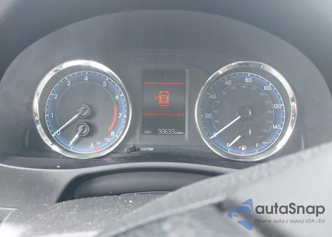 2018 Toyota Corolla Le z USA, uszkodzony, nr VIN 5YFBURHEXJP811345